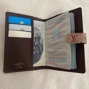 AUTHENTIC LOUIS VUITTON PASSPORT COVER WITH CARD SLOTS  welcome offer no lowball